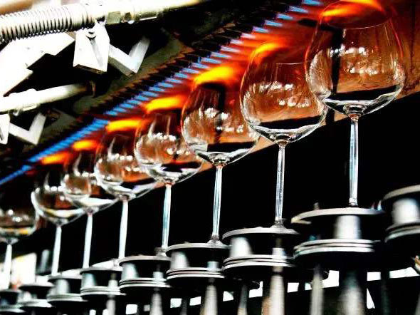 Últimos blogs de la empresa sobre Discusión del proyecto EPC de vidrio de mesa entre JEFFER y United Glass